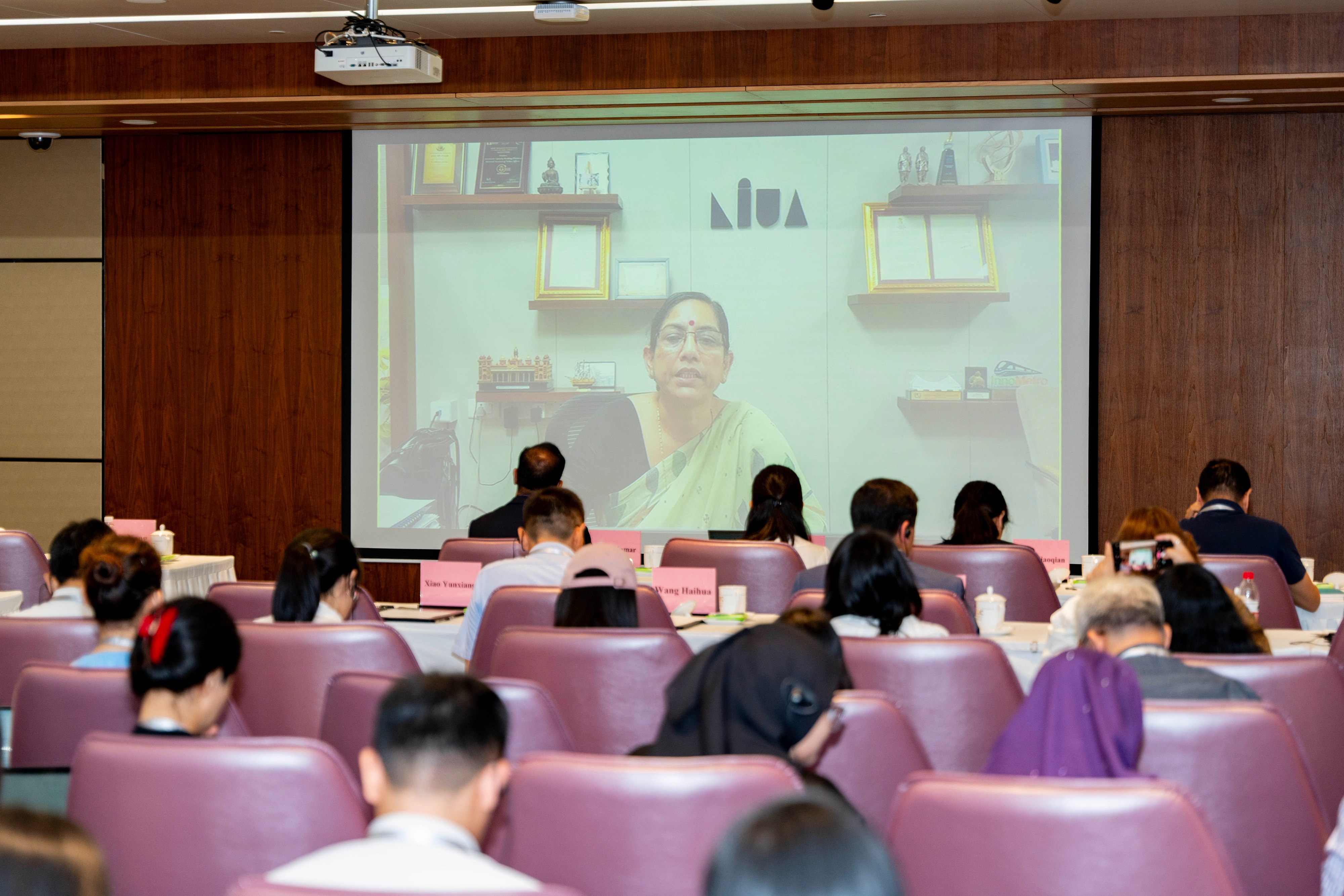 Director NIUA adressing the delegates at Urbanshift City Academy china